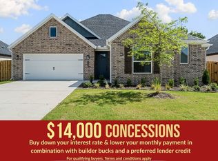 1817 Farmer St, Pea Ridge, AR 72751