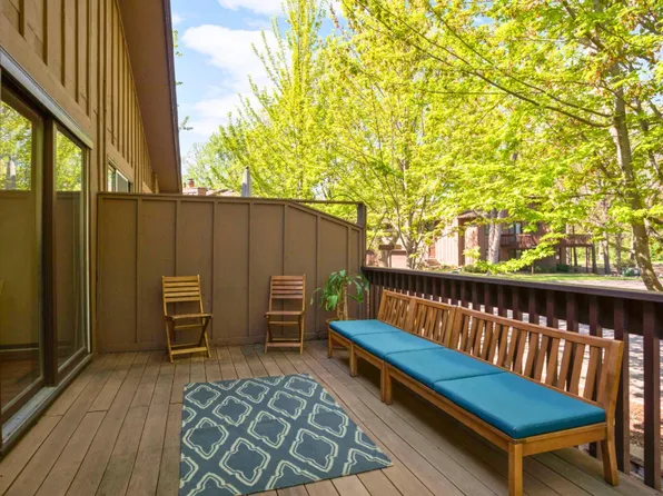 2628 Sumac Ct, White Bear Lake, MN 55110