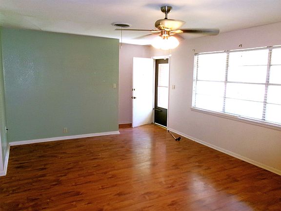 5th image of 200 W Spencer St