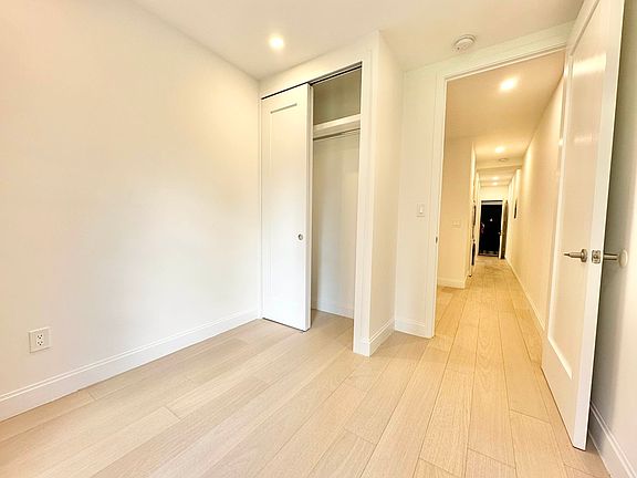 4th image of 443 E 88th St APT 9
