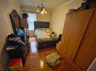 7022 71st St FLOOR 2, Ridgewood, NY 11385