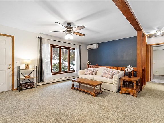 3rd image of 27 Mumford Rd