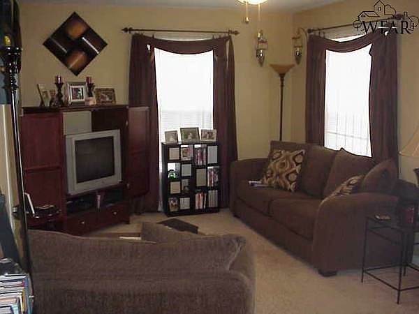 2nd image of 3209 Sue Ann Ave