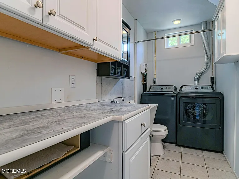 35 Auburn St #54B — Photo 25