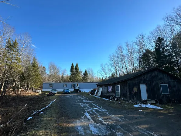241 Foxcroft Road, Houlton, ME 04730