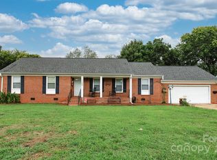 1542 Fieldcrest Cir, Rock Hill, SC 29732