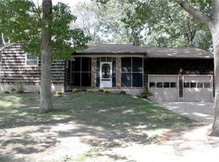 194 Strohm Dr, Pasadena, MD 21122