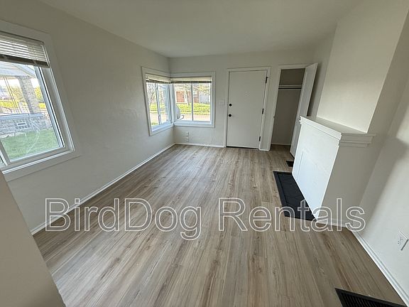 3rd image of 710-712 Frebis Ave