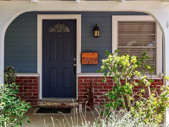 3rd image of 5932 Cantaloupe Ave