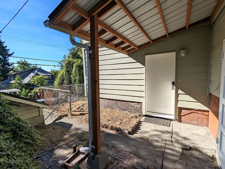 5245 12th Ave NE #BASEMENT — Photo 22