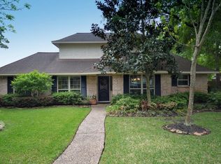 7923 Heathrow Ln, Spring, TX 77379