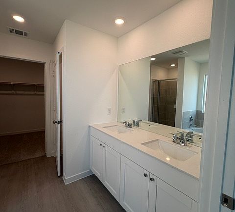 5th image of 17285 Orchard Oriel Way