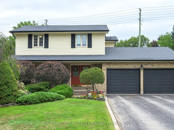 384 Eastcastle Pl, London, ON N6G 3W5