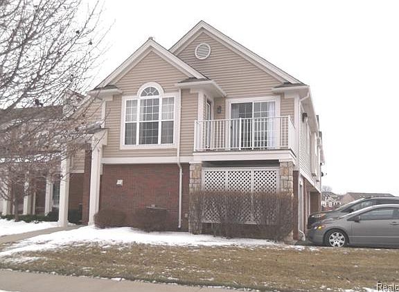 2nd image of 28244 Oakmonte Cir E