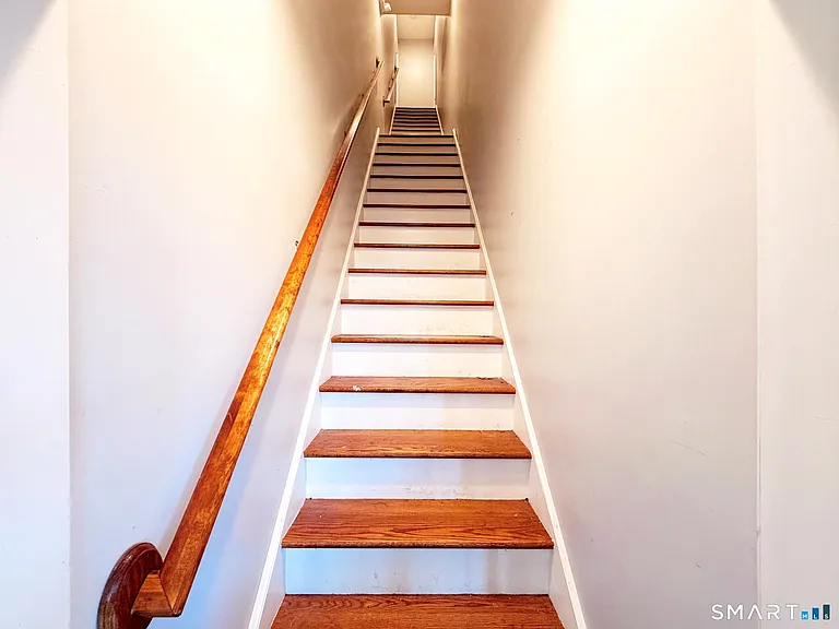 308 Alden Ave #B — Photo 6