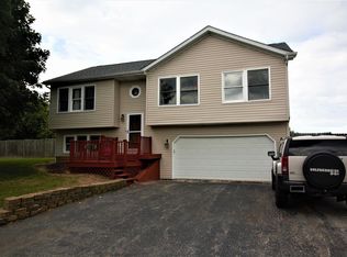 3787 E 2708th Rd, Sheridan, IL 60551