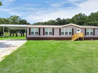 317 Facile Rd, Scott, LA 70583