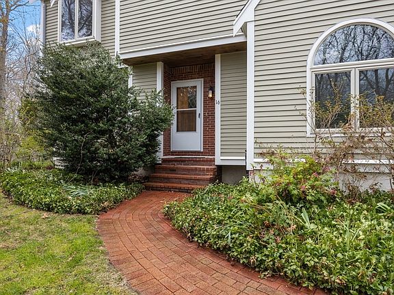 5th image of 16 Ellisville Rd