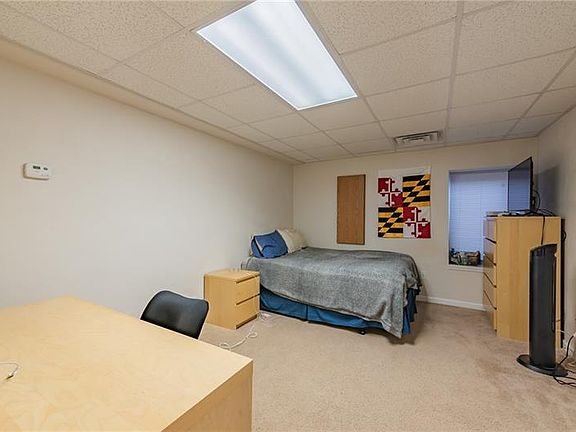 5th image of 13 Westminster Ave