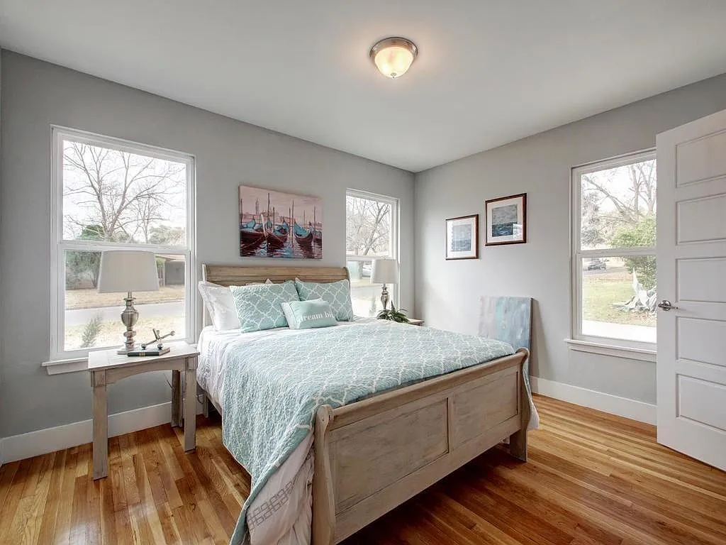 3 bed, 2.0 bath, 1395 sqft, $2,625 — Photo 4