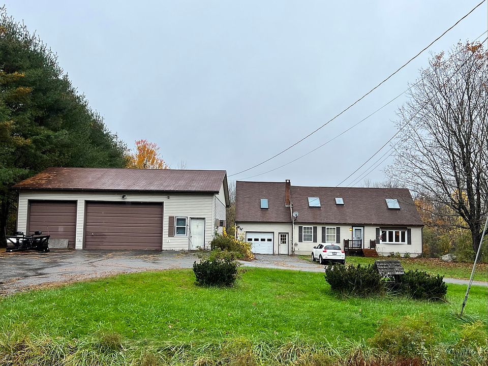 2nd image of 90 Knowles Road