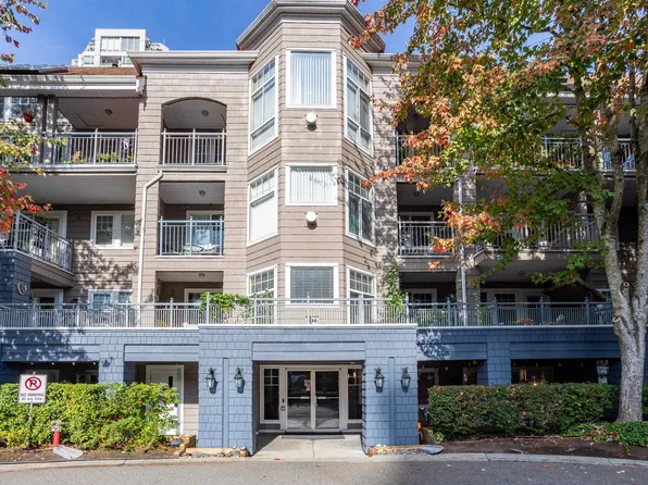 3075 Primrose Ln #402, Coquitlam, BC V3B 7S2