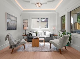 2377 W 7th Ave, Vancouver, BC V6K1X9