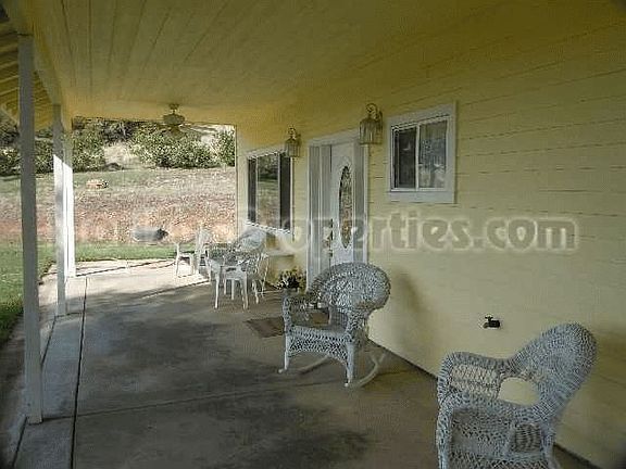 (3) : 4194 Chatee Ln Rescue, CA