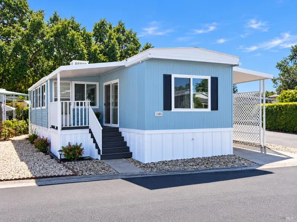 140 Colonial Park Drive, Santa Rosa, CA 95403
