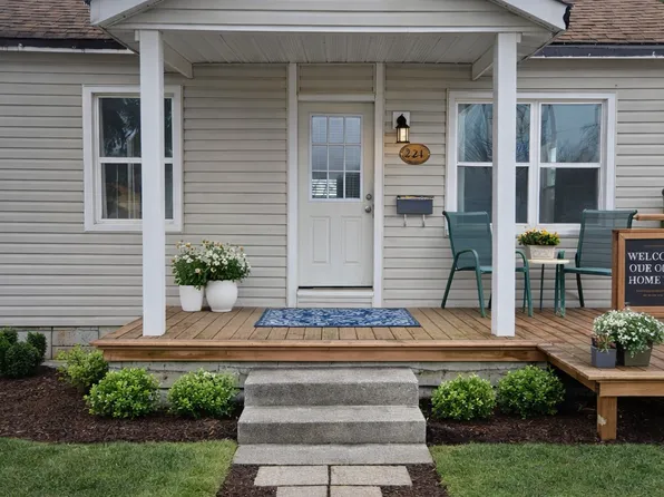 221 Barrie Rd, Orillia, ON L3V 2P6