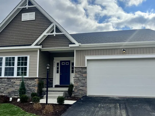 2706 Marra Dr, Gibsonia, PA 15044