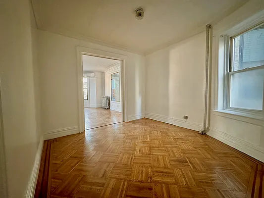 Rented by Compass | media 14