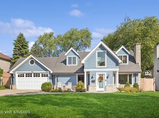 3206 Crestwood Ln, Glenview, IL