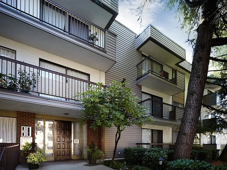6630 McKay Ave — Photo 4