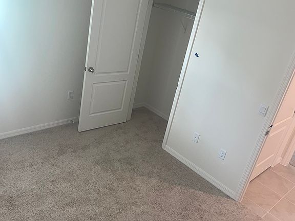 4th image of 880 August Sky Dr