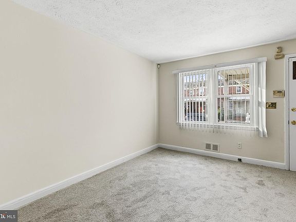 2nd image of 5527 Nome Ave