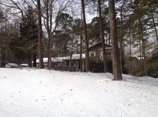 35 Oak Leaf Dr, Stockbridge, GA 30281