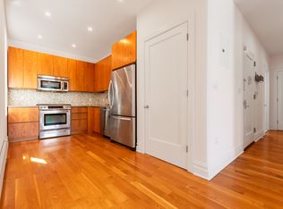 203 Luquer St APT 4B, Brooklyn, NY 11231