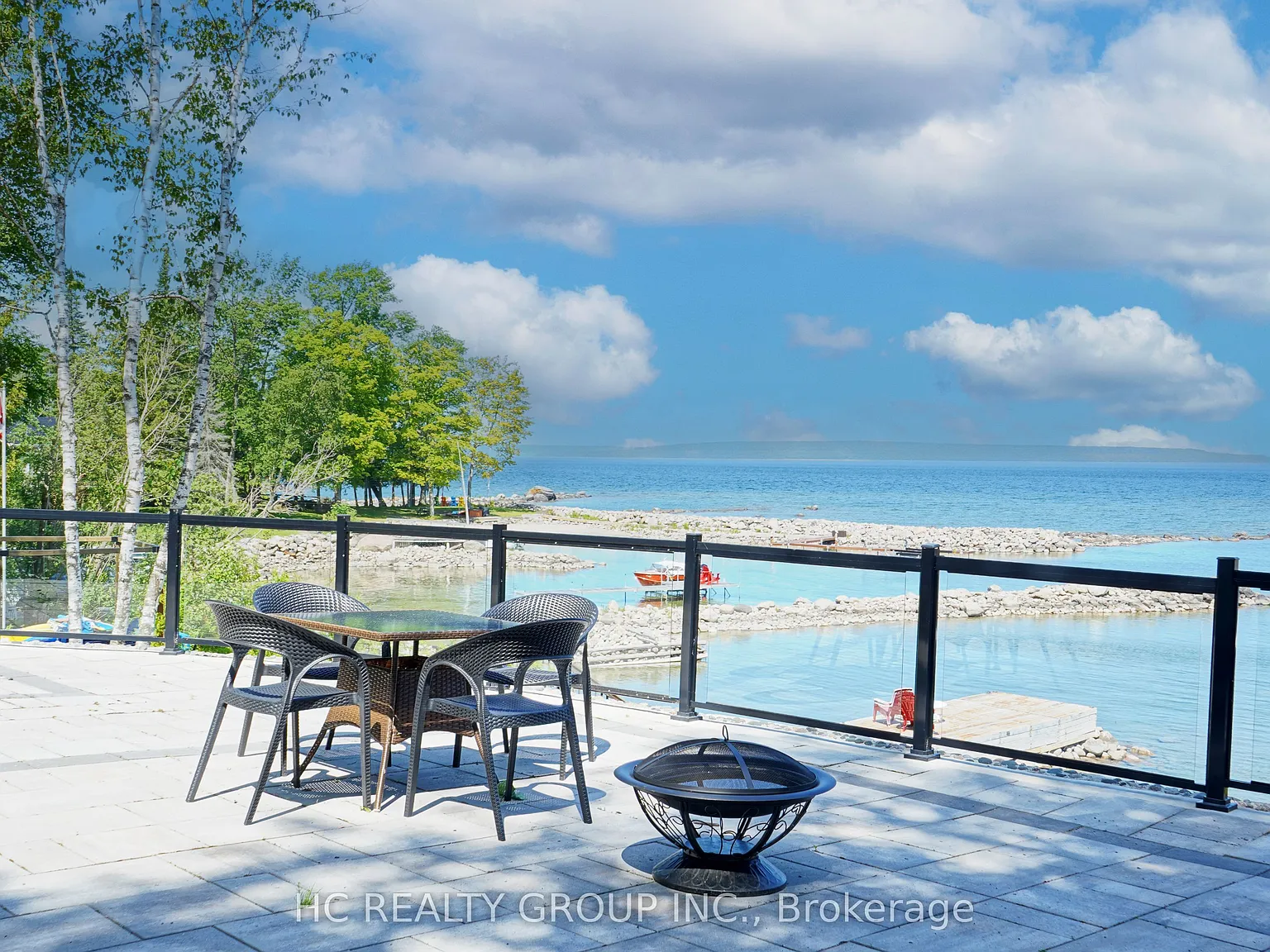 4 bed, $3,980 — Photo 2