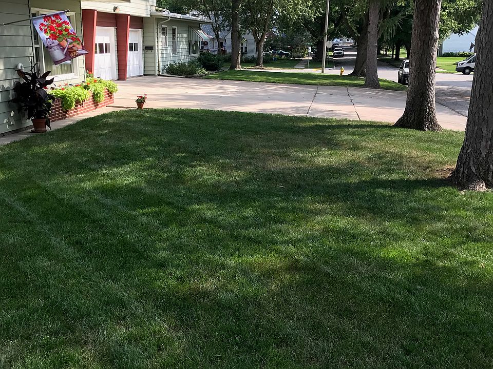 1st image of 607 Larchwood Dr