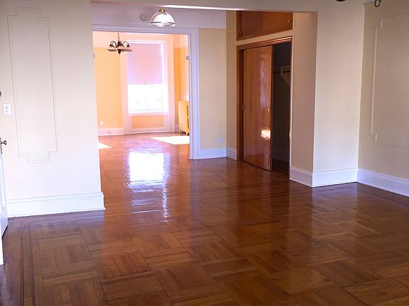 4th image of 5 1st Pl APT 3