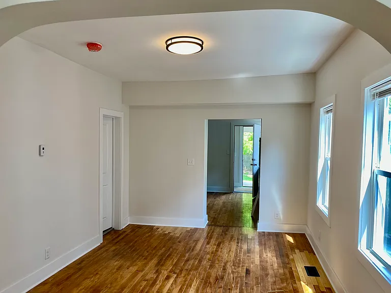 320 Greenway Ave #1 — Photo 32