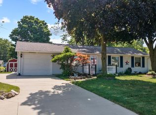 1313 Green Rd, New Haven, IN 46774