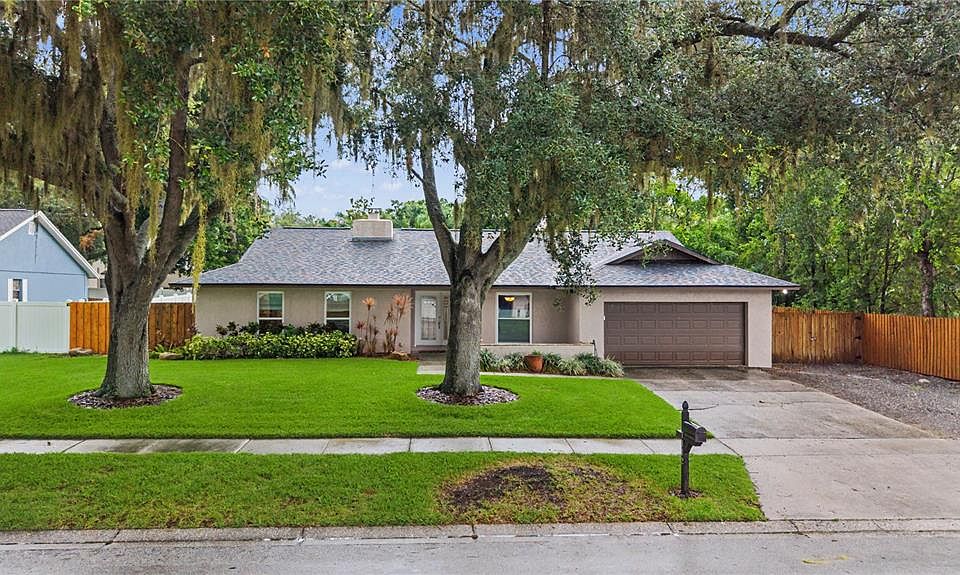 1st image of 1112 LAKEMONT DRIVE