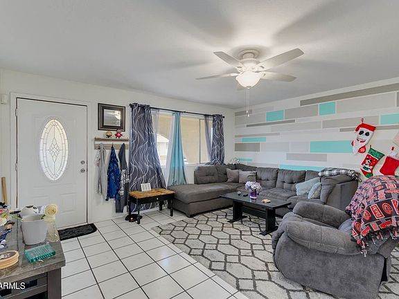 3rd image of 7151 W Cambridge Ave