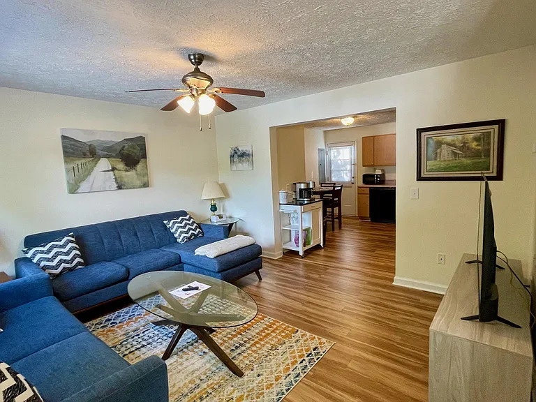 30 True Way Ln #3 — Photo 2