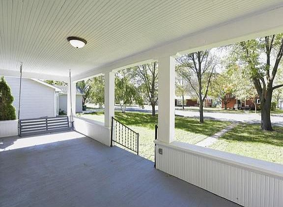 Covered Front Porch