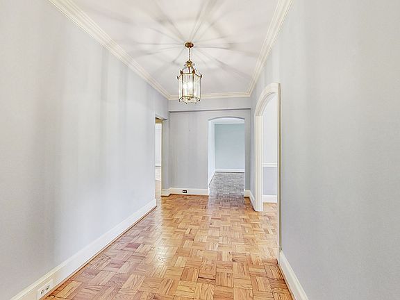 5th image of 3900 Cathedral Ave NW Unit 304A