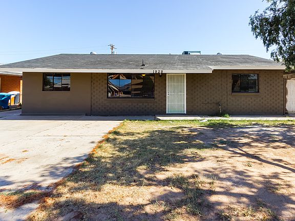 4th image of 1828 E Burgess Ln