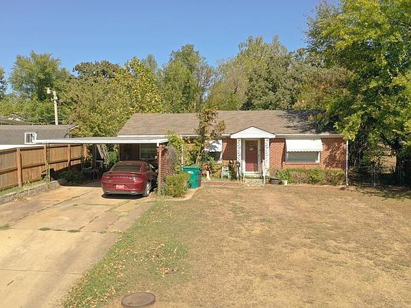 2nd image of 1407 E McLeod Ave